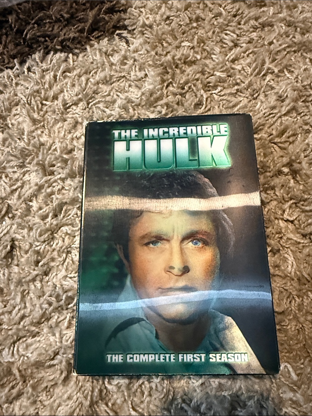 Universal The Incredible Hulk Complete First Season - Green Artwork